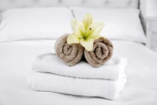 bigstock-Freshly-laundered-fluffy-towel-99181001.jpg