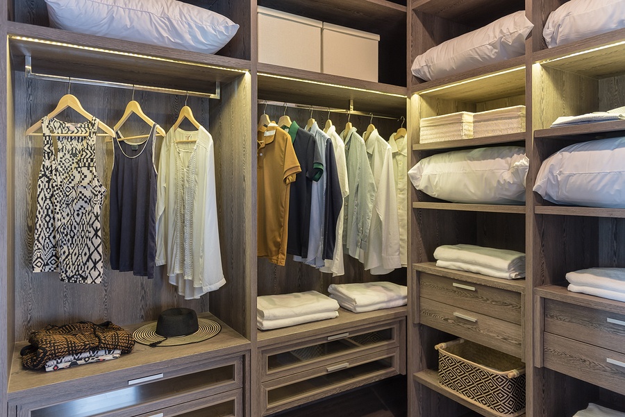 Tips To Transform Your Spare Bedroom Into A Walk In Closet